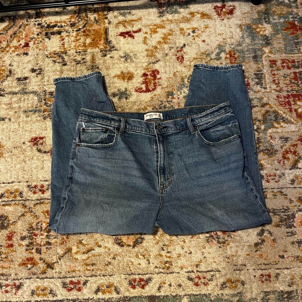 Abercrombie jeans